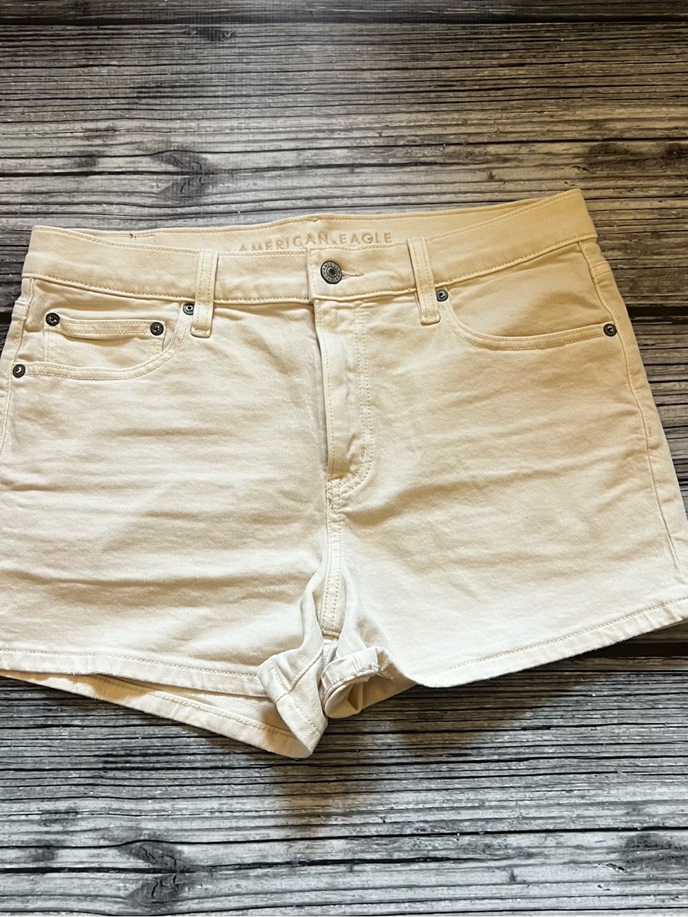 American Eagle Outfitters Women's Cream Denim Shorts